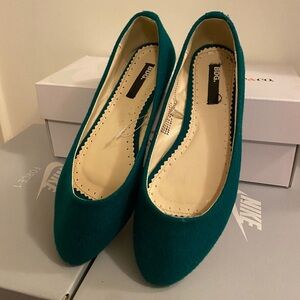 BDG Teal Flats